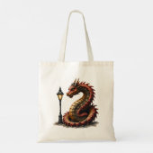 Steampunk Dragon naast een straatlamp. Tote Bag (Achterkant)