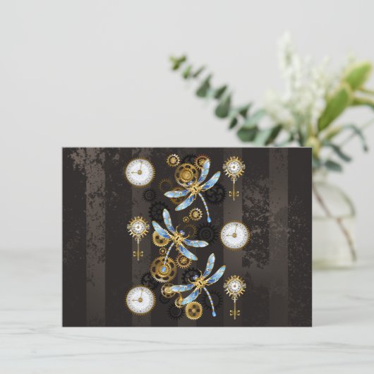 Steampunk Dragonflies op bruine gestreepte achterg Save The Date (Staand voorkant)