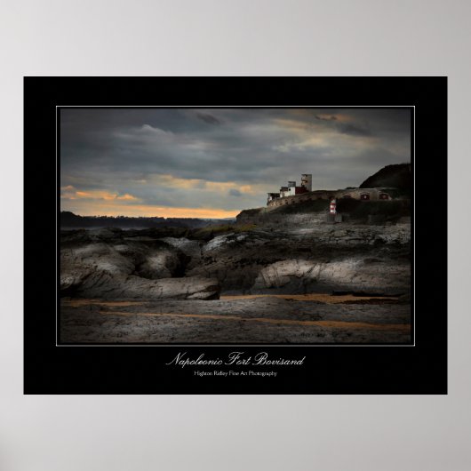 Steampunk en Burtonesque Napoleonic Fort Bovisand Poster (Voorkant)