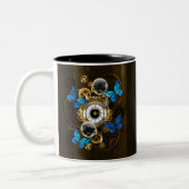 Steampunk Gears en Blue Butterflies Tweekleurige Koffiemok (Links)
