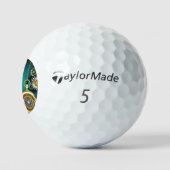 Steampunk Jewelry Watch on a Green Background Golfballen (Logo)