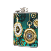 Steampunk Jewelry Watch on a Green Background Heupfles (Links)