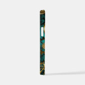 Steampunk Jewelry Watch on a Green Background iPhone Hoesje (Rechterkant)