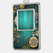 Steampunk Jewelry Watch on a Green Background Verzilverd Omlijst Ornament (Links)