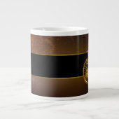 Steampunk-klok met antiek tandwiel grote koffiekop (Voorkant)