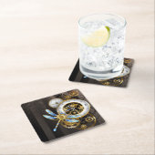 Steampunk-klok met mechanische dragonfly kartonnen onderzetters (Insitu)