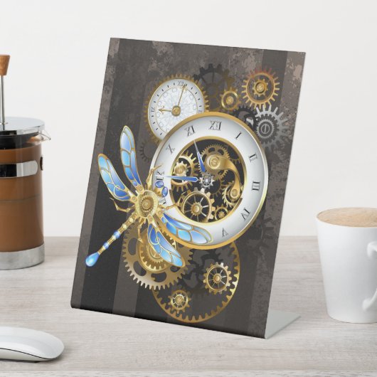 Steampunk-klok met mechanische dragonfly reclamebord met voetstuk (Insitu)