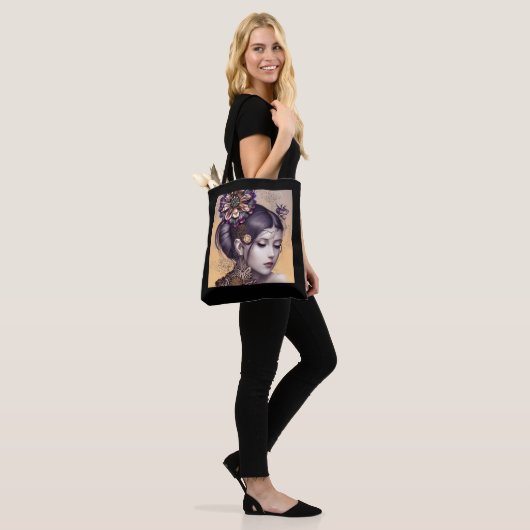 Steampunk Prinses met een Koperkleurige Bloem Tote Bag (Op model)