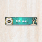 Steampunk-sieradenhorloge op een groene achtergron deurbordje (Voorkant)