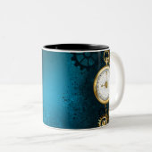 Steampunk turquoise Achtergrond met tandwielen Tweekleurige Koffiemok (Voorkant rechts)