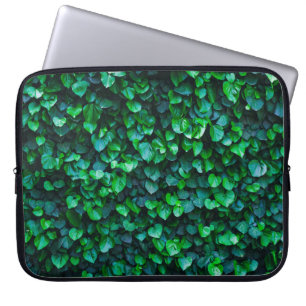 Stedelijk oerwoud binnentuinieren laptop sleeve