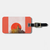 Stedelijke skyline met Red Sun Grunge Cityscape Bagagelabel (Voorkant horizontaal)