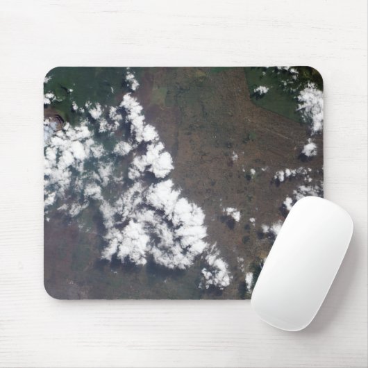 Steek de pik uit de Nyiragongo Volcano in de DRC Muismat (Met muis)