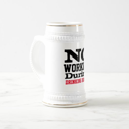 Steek een toast in stijl, grappig werk, Drink uren Bierpul (Voorkant links)