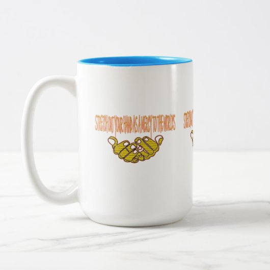 Steek je hand uit als genade voor de wereld tweekleurige koffiemok (Links)