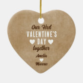 Steek onze eerste Valentijnsdag bij elkaar Keramisch Ornament (Achterkant)