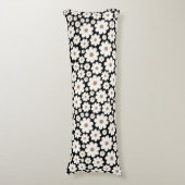 Steekjes witte maisy bloemen in het midden lichaamskussen (Voorkant Verticaal)