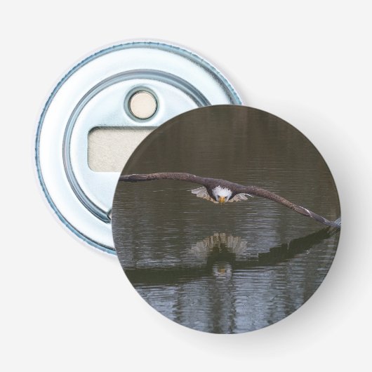 Steelaarend in vlucht button flesopener (Voorkant)