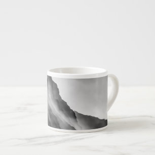 Steen op de stenen espresso kop