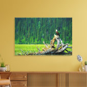 Steenarend op tak canvas afdruk (Insitu (Woonkamer))