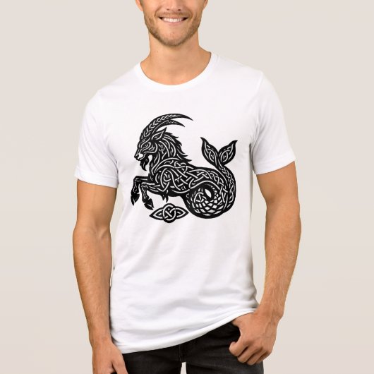 Steenbok — Geplaagde Inkt Zodiac Geit‑Vis Tri-Blend Shirt (Voorkant)