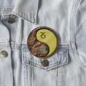 Steenbok & Metaal Hond Ronde Button 7,6 Cm (In situ)