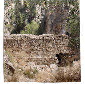 Steenwand in een woestijn Canyon Douchegordijn (Voorkant)