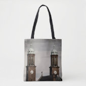 Steeples van de stad met rij tote bag (Voorkant)
