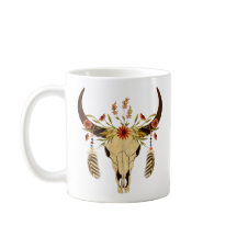 Steerschedel met bloemen en veren