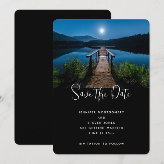 Steiger bij Nacht onder een Volle Maan Bruiloft Save The Date (Voorkant / Achterkant)