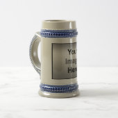 Stein met blauwe sierstrip bierpul (Voorkant links)