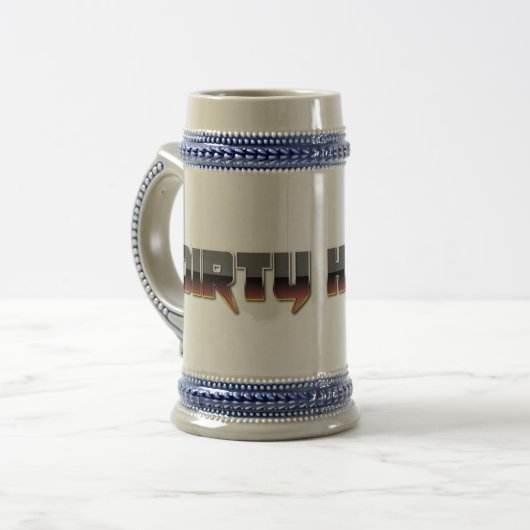 Stein van de vuilnisbak van bruin metaal bierpul (Voorkant links)