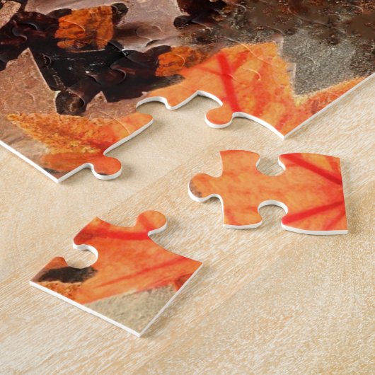 stekelvarken in herfstbladeren 20x30 legpuzzel (Zijkant)