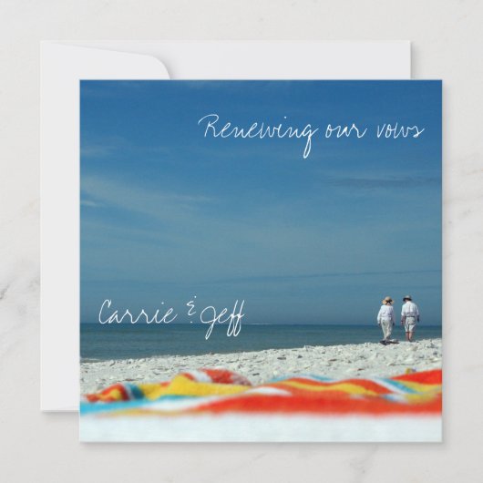 Stel op het zandstrand (Voorkant)