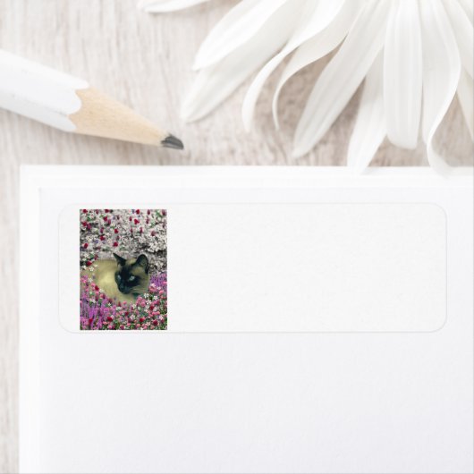 Stella in Bloemen I - Chocolade Crème Siamese Kat Etiket (Insitu)