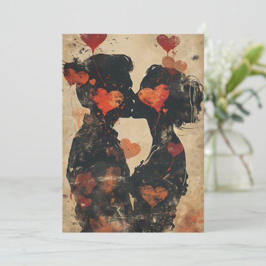 Stelletje dat Valentijnsdag zoent Feestdagenkaart (Staand voorkant)