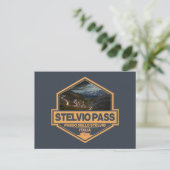 Stelvio Pass Passo Dello Stelvio Travel Art Badge Briefkaart (Staand voorkant)