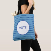Stem, blauwe lijnen. Schoudertas Tote Bag (Dichtbij)