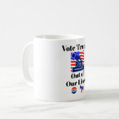 Stem Trump Uit Ons Leven Koffie Mok (Voorkant links)