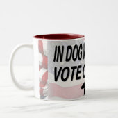 Stemhond met Amerikaanse vlag Tweekleurige Koffiemok (Links)