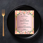 Stemmen in het stemmenu roze floralen stoffig roos flyer<br><div class="desc">Let op: dit menu staat op flyer paper en erg dun. Enveloppen zijn niet inbegrepen. Ga naar onze winkel voor dikkere menu's (hetzelfde ontwerp). Een elegant bohemisch trouwmenu. Roze waterkleurige rozen als decor. Sjablonen voor uw namen, datum en het trouwmenu. Een faux gouden lijst en een stoffig roos faux metalen...</div>