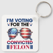 Stemmen op veroordeelde misdadiger Trump President Sleutelhanger (Achterkant)