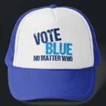 Stemming Blauw Geen kwestie met Democratische Part Trucker Pet<br><div class="desc">Stemmen Blauw Geen probleem wie. Koel het cadeau van de kiezer van een democratische partij met een grappig politiek citaat. De democratische humor van de verkiezingen over het stemmen van een rechtmatige democraat bij de verkiezingen en het liberaal maken van Amerika.</div>