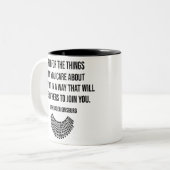 Stemming van het Hooggerechtshof, Ruth Bader Ginsb Tweekleurige Koffiemok (Voorkant links)