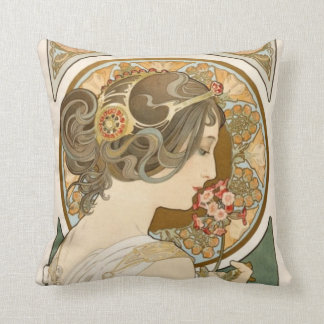 Stempel en decoratief floraal kussen