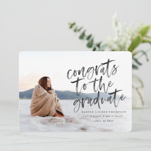 stemt in met de afstuderen aankondiging van het af (Staand voorkant)