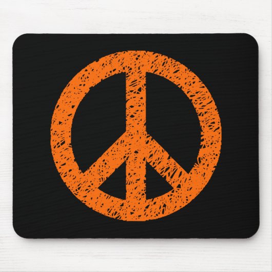 Stenciled Peace Symbol - Oranje op zwart Muismat (Voorkant)