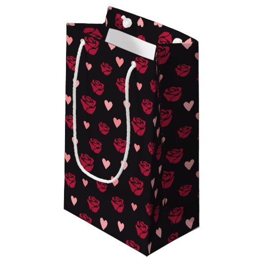 Stenciled Red Rose en Hearts Patterned Gift Bag Klein Cadeauzakje (Voorkant Gekanteld)