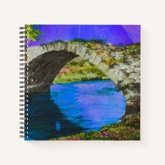 Stenen brug over rustig blauw water notitieboek (Voorkant)