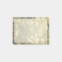 Stenen muur in het zonlicht